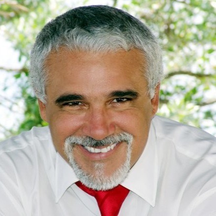 Image of Armando Cruz