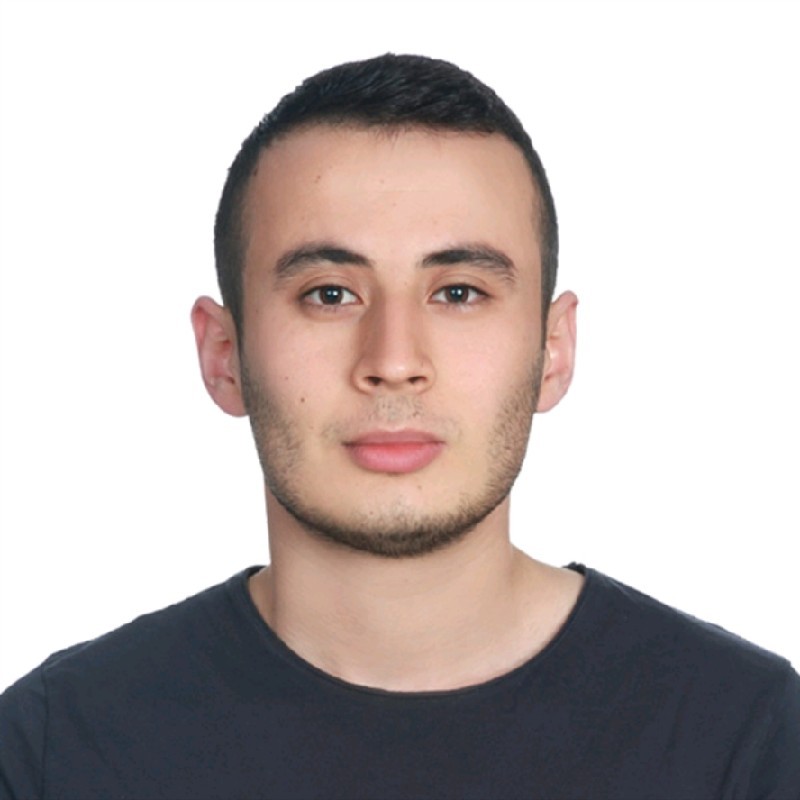 Eziz Erniyazov