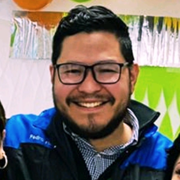 Pedro Flores